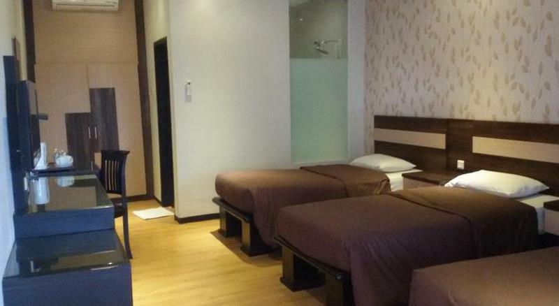 Kusuma Agrowisata Resort & Convention Malang Exterior foto